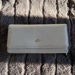 Roots wallet